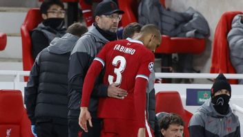 Liverpool Back Line Connaît Une Crise, Fabinho Suit Van Dijk à La Table De Traitement