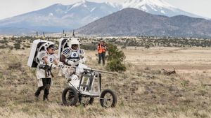 NASA Astronauts For Artemis Mission Simulate Activities On The Moon