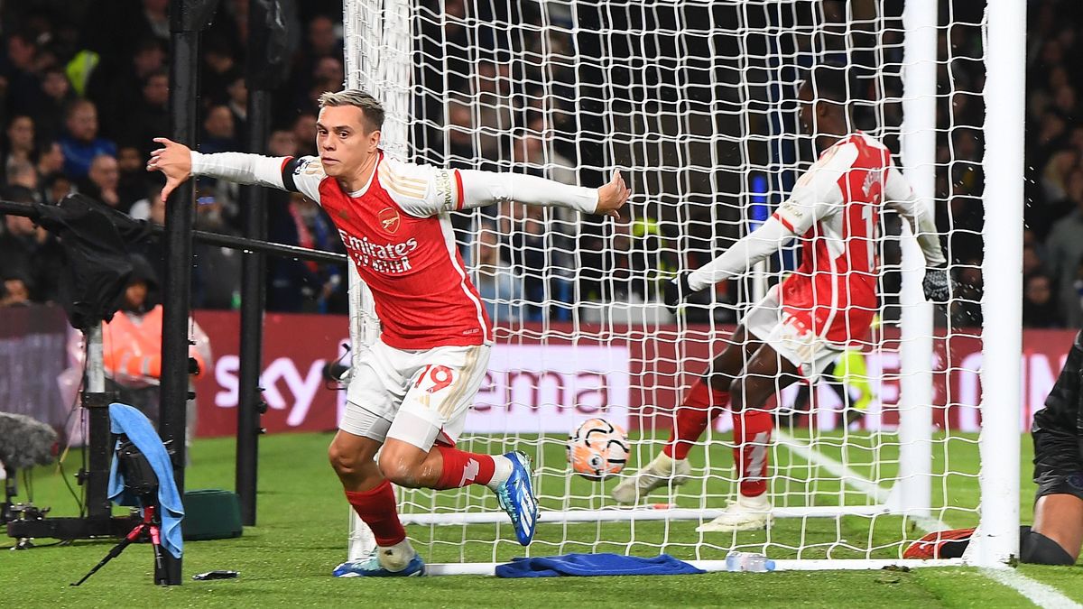 Arsenal Nyaris Kalah Lawan Chelsea di London Derby, Man City Tetap di Puncak