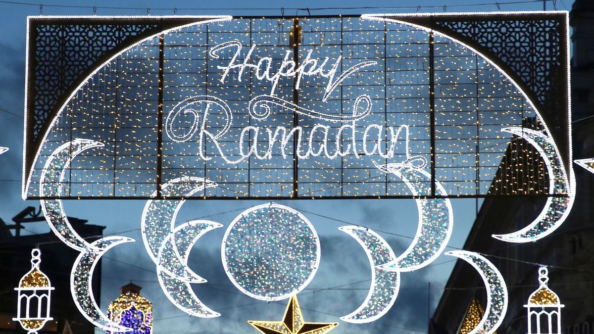 Perdana, 30 Thousand Light Hiasi London Sambut Bulan Ramadan, Mayor Sadiq Khan: Symbol Of Our Diversity