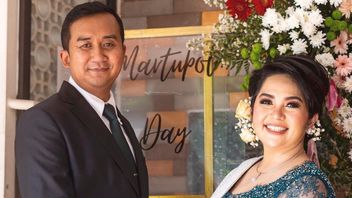 Unggah Foto Pernikahan dengan Kolonel TNI Cahyo Permono, Joy Tobing: Cinta Kami Begitu Indah