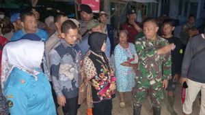 Mensos Pastikan Perbaiki Rumah Rusak Akibat Banjir di Cirebon
