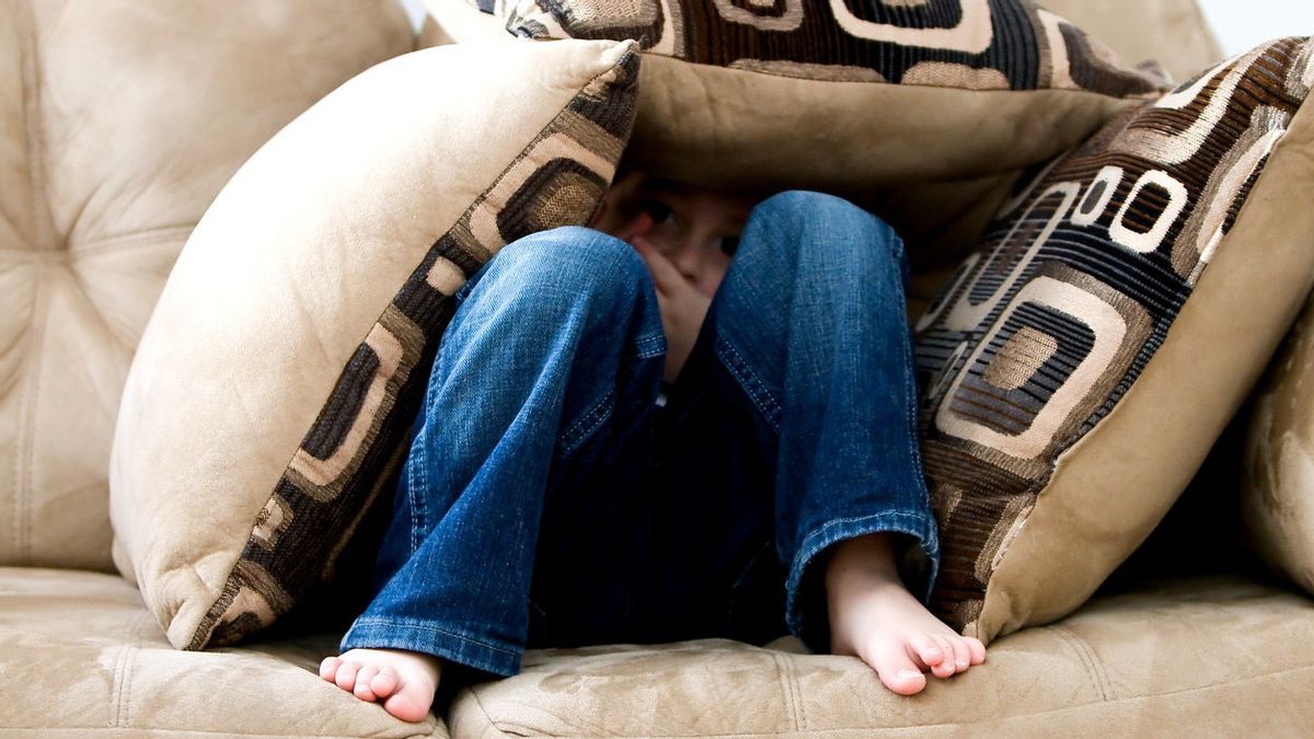 大人と同様に、子供も次の症状を特徴とするストレスを経験する