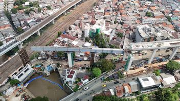 Pulang dengan Selamat, Cerita di Balik 6 Juta Jam Kerja LRT Jakarta Fase 1B