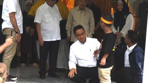 Timnas AMIN Duga Ada Intimidasi Kampanye Anies di Bone, Baliho Banyak yang Hilang