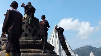 After 7 Months, Borobudur Temple Stupa Cover Opened