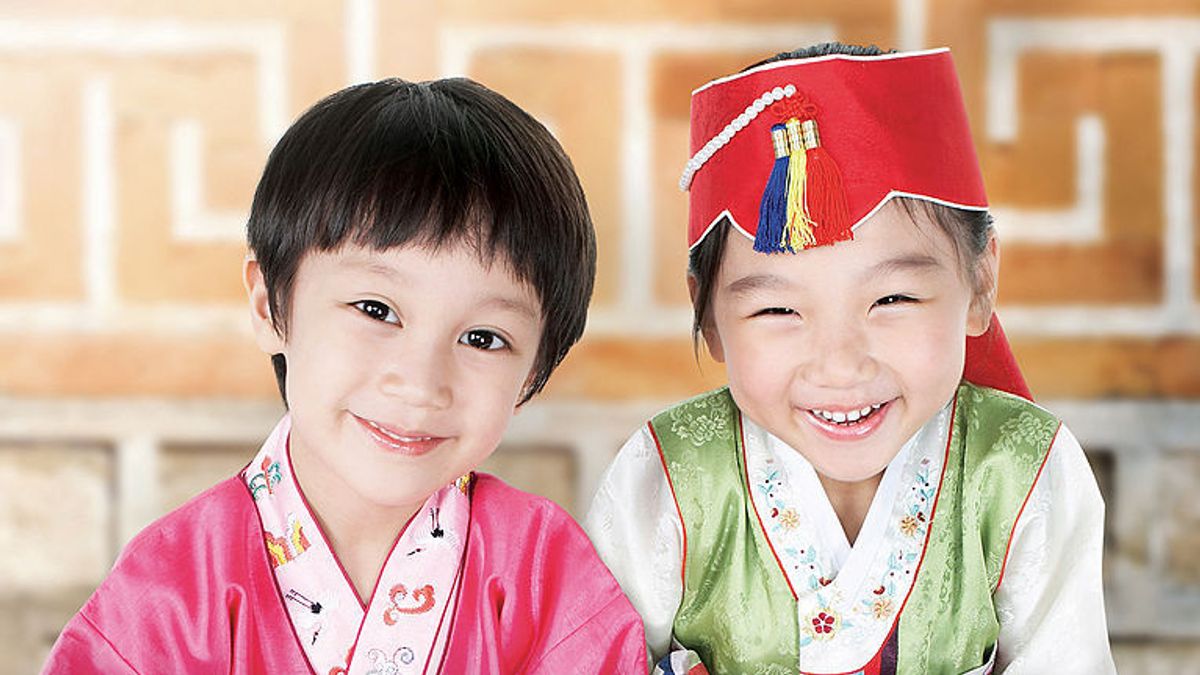 Célébration De La Journée Des Enfants, Les Artistes Coréens Montrent D’adorables Photos D’enfance
