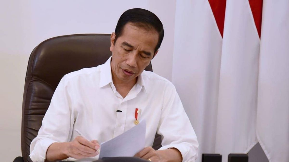 Regarding The BPJS Increase, Jokowi Is Called Ignoring The Legislative And Judiciary