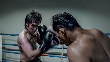 Watched By Ahmad Dhani, El Rumi Wins A Boxing Fight With Winson Reynaldi