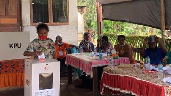 Voters In Nabire Papua Election Rematch Touch 69 Percent, Mesak Magai-Ismail Djamaluddin The Most Votes