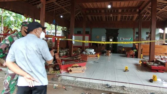 Une Famille Assassinée à Rembang