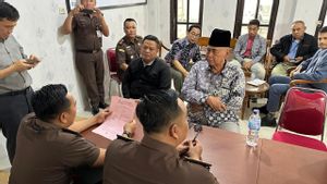 Old Age Is The AGO's Reason For Not Holding The Gumilang Panji In Prison