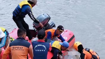 3 サカ川ススリボートOKUサムセル、沈没小学生の男の子が死体で発見された