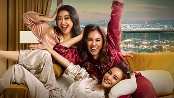 Wulan Guritno Tuerte Ari Wibowo dans la série 'Mam-maman Chasing Love'