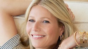 Unggah Foto Bugil di Hari Ultah, Gwyneth Paltrow Ditegur Putrinya