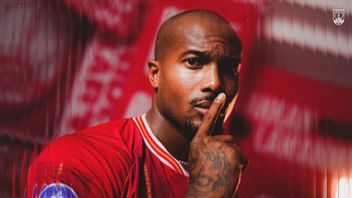 ペルシス・ソロ・オフィシャルが元ペルシブ、ガーバン・カスタニアを新幹部として紹介