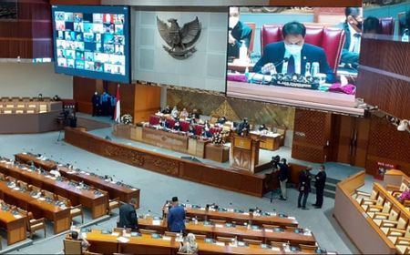 DPR Lumpuh: Terlalu Banyak Wakil yang Seharusnya Tak Dipilih Rakyat