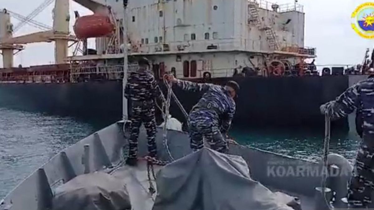 La marine a arrêté un bateau battant pavillon du Panama lors d’un accident naturel à Batam