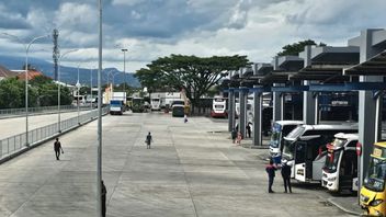 Buses Are Now Prohibited From Transporting Passengers Outside Arjosari Terminal, Malang