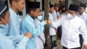 Jokowi Bicara Demokrasi tapi Taat Konstitusi, Cak Imin Tegaskan Penundaan Pemilu 2024 Tergantung Ketum Parpol, Pro Anies Bereaksi