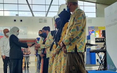 Gubernur Khofifah Optimistis Bandara Juanda Jadi Hub Jemaah Umrah