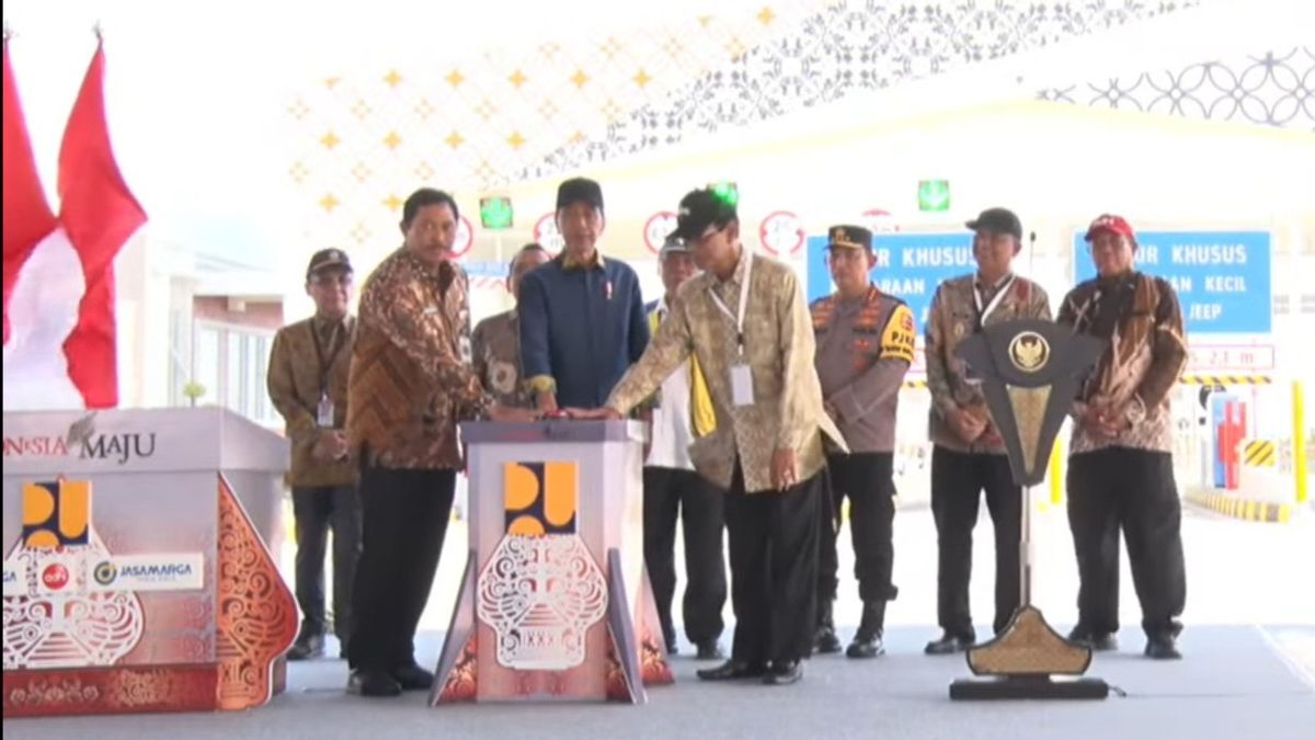 Jokowi officialise le segment de péage Jogja-Solo Kartasura-Klaten d’une valeur de 5,6 billions de roupies