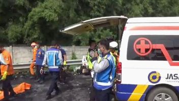 La victime décédée par la route à péage Jakarta-Cikampek KM 58 a obtenu une indemnisation de Jasa Raharja de 50 millions de roupies