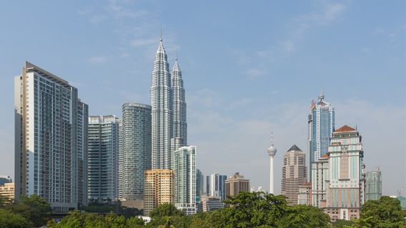 Mulai Besok, Malaysia Perketat <i>Lockdown</i>, Terapkan Jam Malam