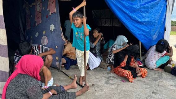 116 immigrants rohingyas piégés dans l’est d’Aceh relocalisés dans des abris