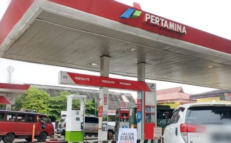 Pertamina Patra Niaga Sesuaikan Harga Pertamax Jadi Rp13.700