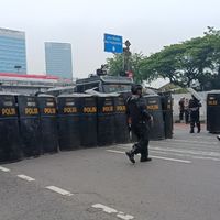 Cegah Pelajar Ikut Demo Buruh Depan DPR, Polisi Patroli di Titik-Titik Tertentu