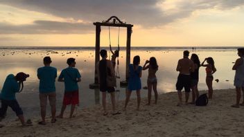 The Ombak Sunset Hotel On Gili Trawangan 'Passed' The Swing Dismantled By KKP: This Is One Of The Icons For A Long Time, Even Until It Was Displayed On Tourism Buses In Australia And England