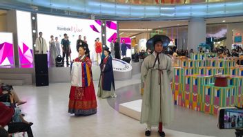 Hanbok Fashion Show Investigating K-Pop Lovers And K-Drama In Indonesia