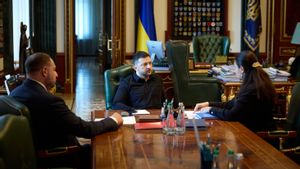 Ukraina Terus Digempur Rusia, Zelenskyy-Macron Sepakati Pengadaan Jet Tempur