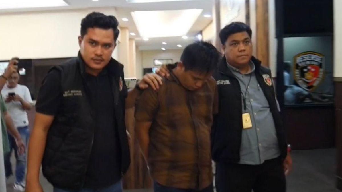 Mazda CX-3 Car Thief At Kebayoran Baru Luxury House Arrested In Yogyakarta