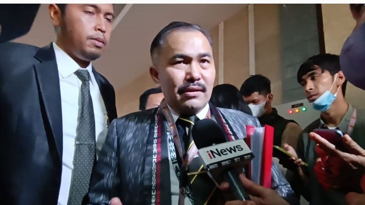 Kompolnas监督Kamaruddin和Deolipa Yumara的恶作剧报告据称是Dipingpong