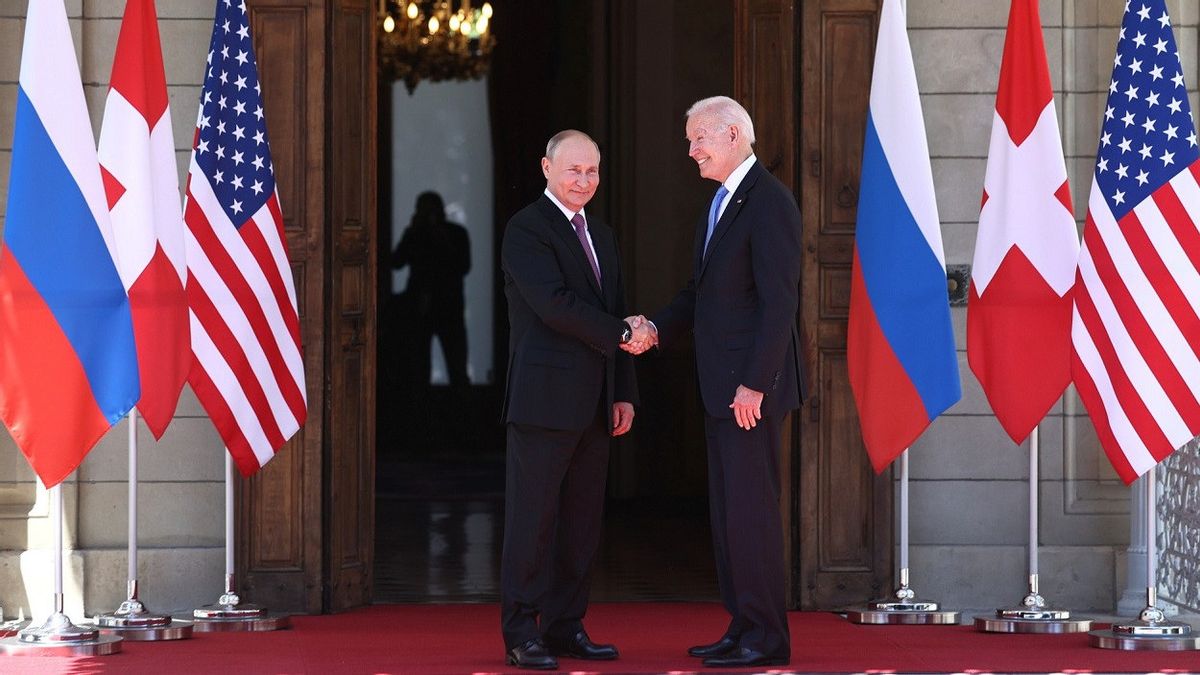 Belum Ada Proposal Pembicaraan Masalah Ukraina dari AS, Menlu Rusia Pertimbangkan Pertemuan Presiden Putin dan Biden di KTT G20 Bali