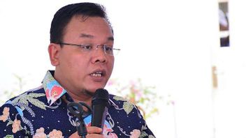 الخطاب الرئاسي لثلاث فترات يظهر مرة أخرى ، PAN : جعل Gadung وعلى عكس الدستور