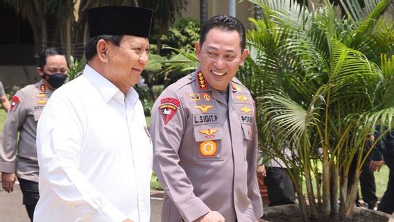 Lemkapi: Menhan Meeting And National Police Chief Accompanied By Giving A▁senjata To Build TNI-Polri Synergy