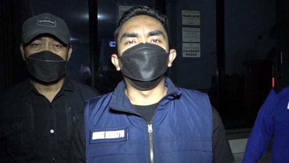 Skincare And Vehicle Certificate Thief At Malibu Shophouse Cengkareng Arrested In His Boarding House