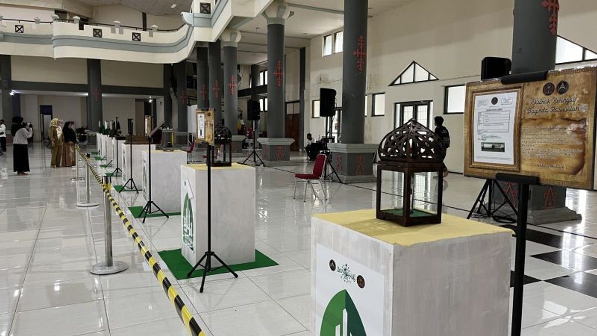 Les 28 objets du prophète Muhammad SAW exposés à Ambon
