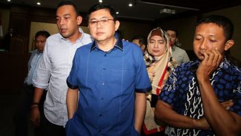 After Free, Lucas's Lawyers Immediately Charge KPK About Confiscated Goods