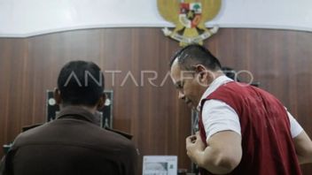 La condamnation de l'ancien policier accusé du meurtre du brigadier général Nurhadi a été augmentée à 15 ans de prison