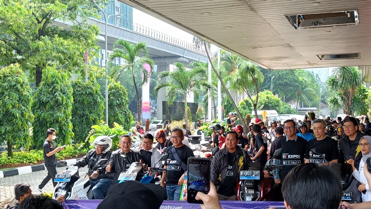 Hippindo Gandeng Kemenkop UKM Gelar Parade Motor Listrik, Ini Tujuannya