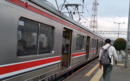 Imbas Pengalihan Arus Lalu Lintas karena Ada Aksi Reuni 212, Sebanyak 12 KA Jarak Jauh Berhenti di Stasiun Jatinegara Hari