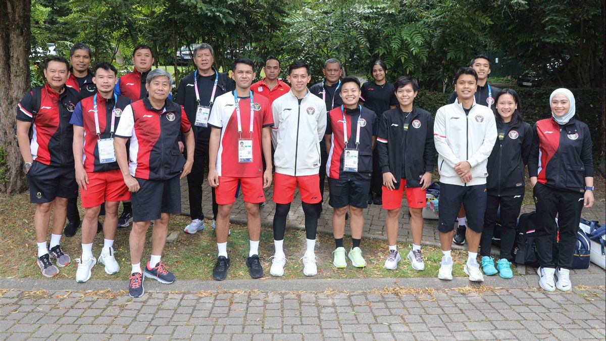 Indonesian Badminton Team Enters The 2024 Olympic Athletes Village