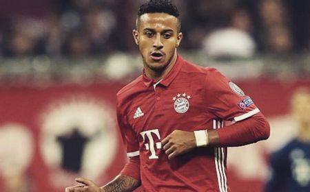 PSG Ikut Berlomba Kejar Tanda Tangan Thiago Alcantara