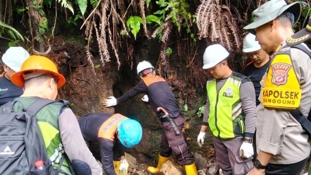 Aparat Gabungan Tutup 9 Lubang Tambang Ilegal di Gunung Pongkor Bogor
