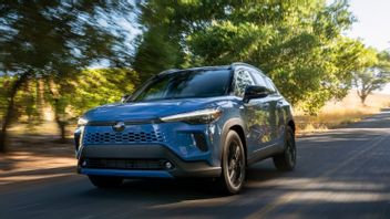 Toyota Tarik 74 Ribu Corolla Cross Hybrid karena Terlalu Senyap