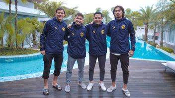 Arema FC Officially Brings Evan Dimas, Adam Alis, Gian Zola And Andik Rendika Rama